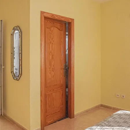 Casa vacanze Cozy In With Kitchen *